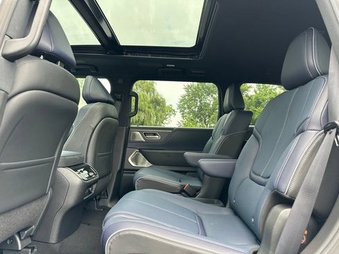 New 2027 INFINITI QX80 Sensory AWD/4WD image 33