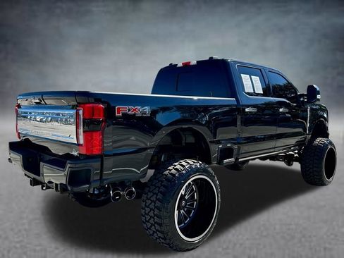 Used 2024 Ford F250 Platinum w/ FX4 Off-Road Package AWD/4WD image 38