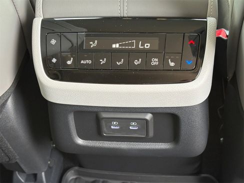 New 2026 INFINITI QX60 Luxe w/ Cargo Package image 14