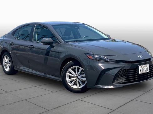 Certified 2025 Toyota Camry LE FWD image 2