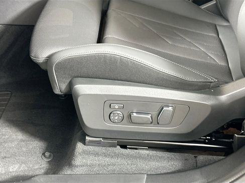 New 2026 BMW X3 M50 w/ Premium Package image 18
