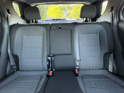 Used 2022 Chevrolet Equinox LT FWD image 29