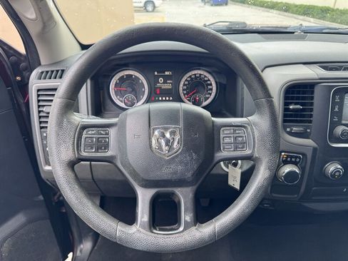 Used 2017 RAM 1500 Express image 9