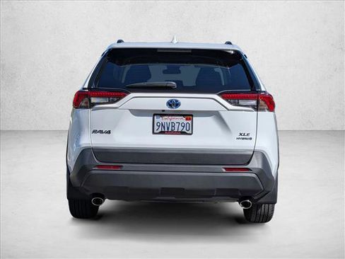 Used 2024 Toyota RAV4 XLE image 7