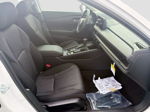 New 2026 Honda Accord LX image 23