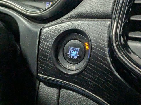 Used 2019 Jeep Grand Cherokee High Altitude image 23