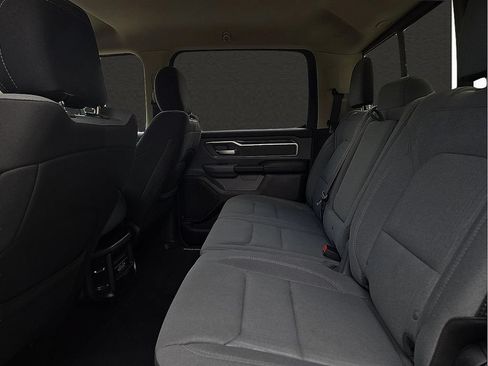 Used 2019 RAM 1500 Big Horn AWD/4WD image 8