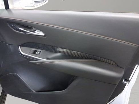 Used 2020 Cadillac XT4 Sport image 18