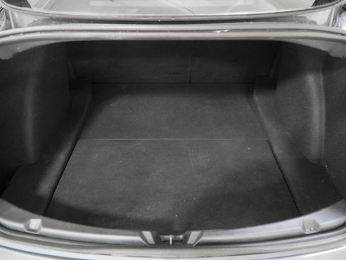 Used 2022 Tesla Model 3 Long Range image 9