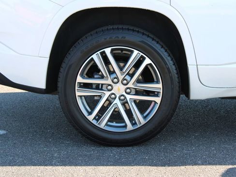 Used 2023 Chevrolet Traverse High Country AWD/4WD image 13