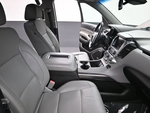 Used 2018 Chevrolet Tahoe LT AWD/4WD image 20