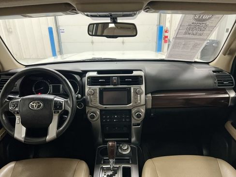Used 2018 Toyota 4Runner Limited AWD/4WD image 10