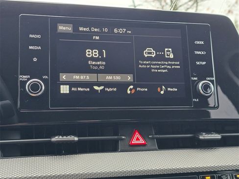 Used 2023 Kia Sportage LX image 19