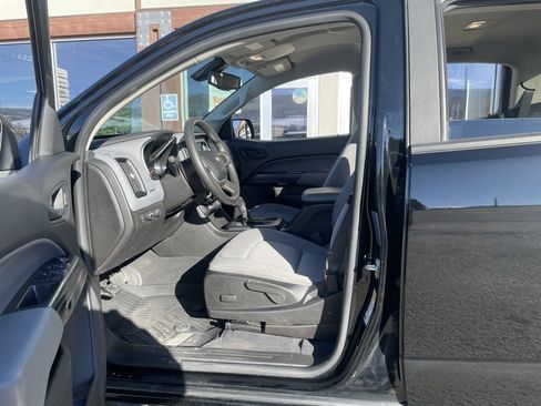 Used 2021 Chevrolet Colorado W/T w/ Custom Special Edition image 9