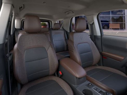 New 2026 Ford Bronco Sport Outer Banks w/ Outer Banks Tech Package+ AWD/4WD image 10