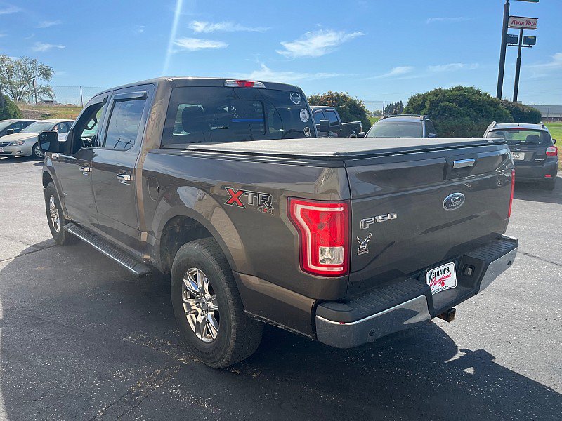 Used 2017 Ford F150 XLT w/ Equipment Group 302A Luxury AWD/4WD image 6