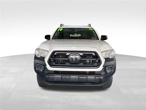 Used 2019 Toyota Tacoma SR RWD image 18