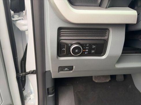 New 2026 Ford F250 XLT image 19