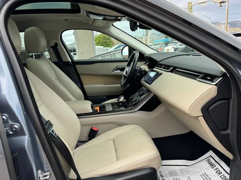 Used 2021 Land Rover Range Rover Velar S AWD/4WD image 31