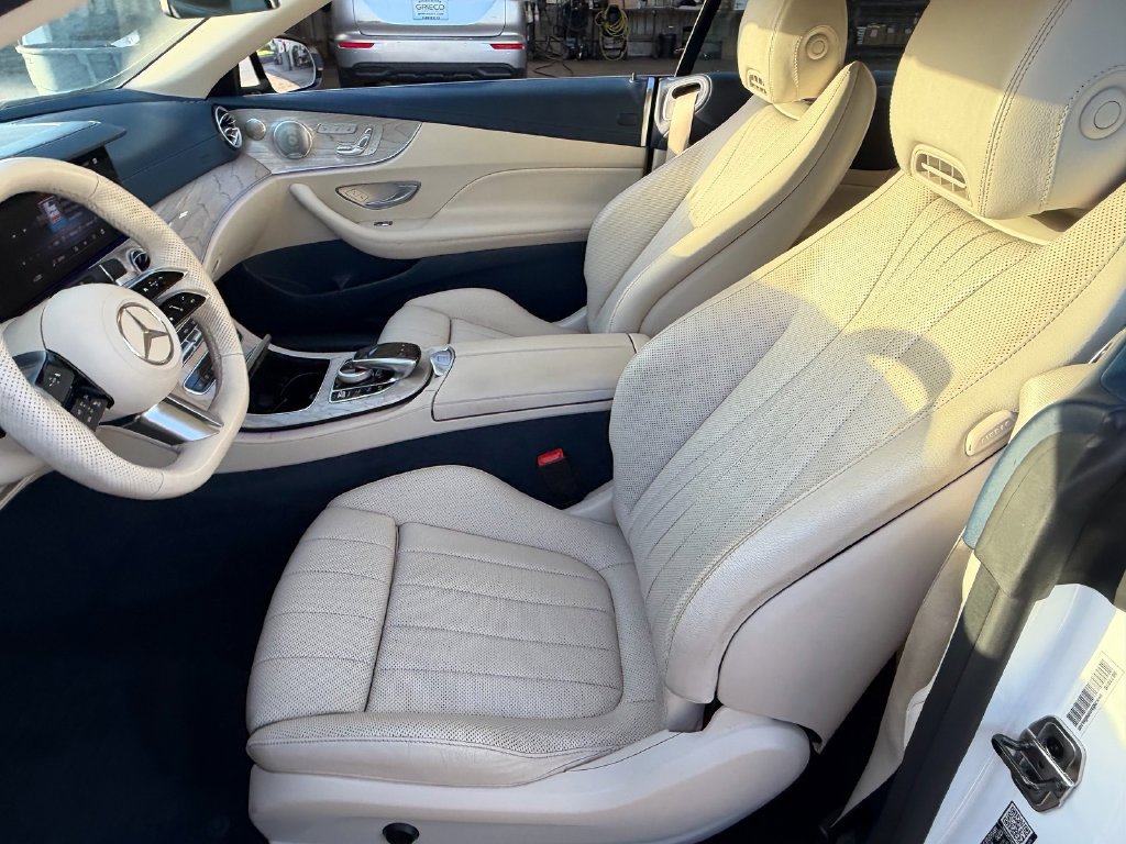 Used 2023 Mercedes-Benz E 450 4MATIC Cabriolet image 9