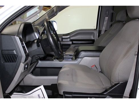 Used 2015 Ford F150 XLT w/ Equipment Group 302A Luxury image 18