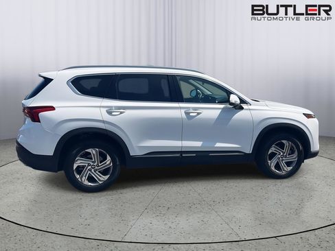Used 2023 Hyundai Santa Fe SEL FWD image 7