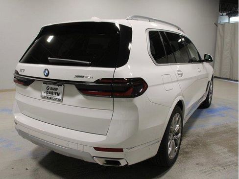Used 2026 BMW X7 xDrive40i image 13