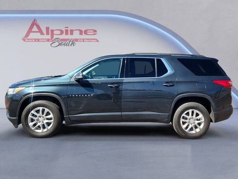Used 2021 Chevrolet Traverse LT AWD/4WD image 2