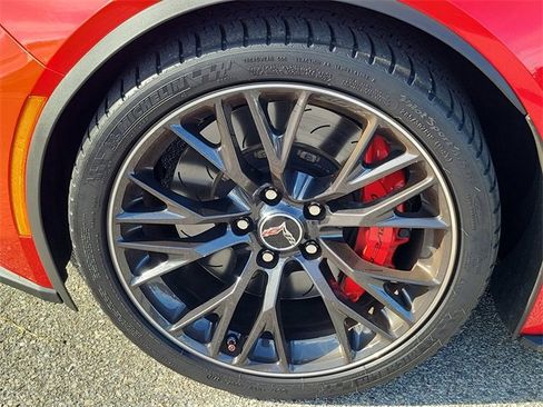 Used 2019 Chevrolet Corvette Z06 image 10