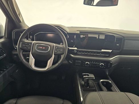 Used 2026 GMC Sierra 1500 SLT w/ SLT Premium Package AWD/4WD image 18