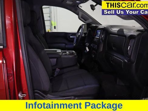 Used 2020 Chevrolet Silverado 1500 Custom w/ Custom Value Package image 12