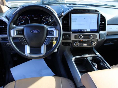 Used 2022 Ford F250 Lariat w/ Lariat Value Package image 21