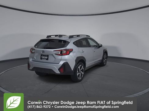 Used 2025 Subaru Crosstrek 2.5i Premium AWD/4WD image 14
