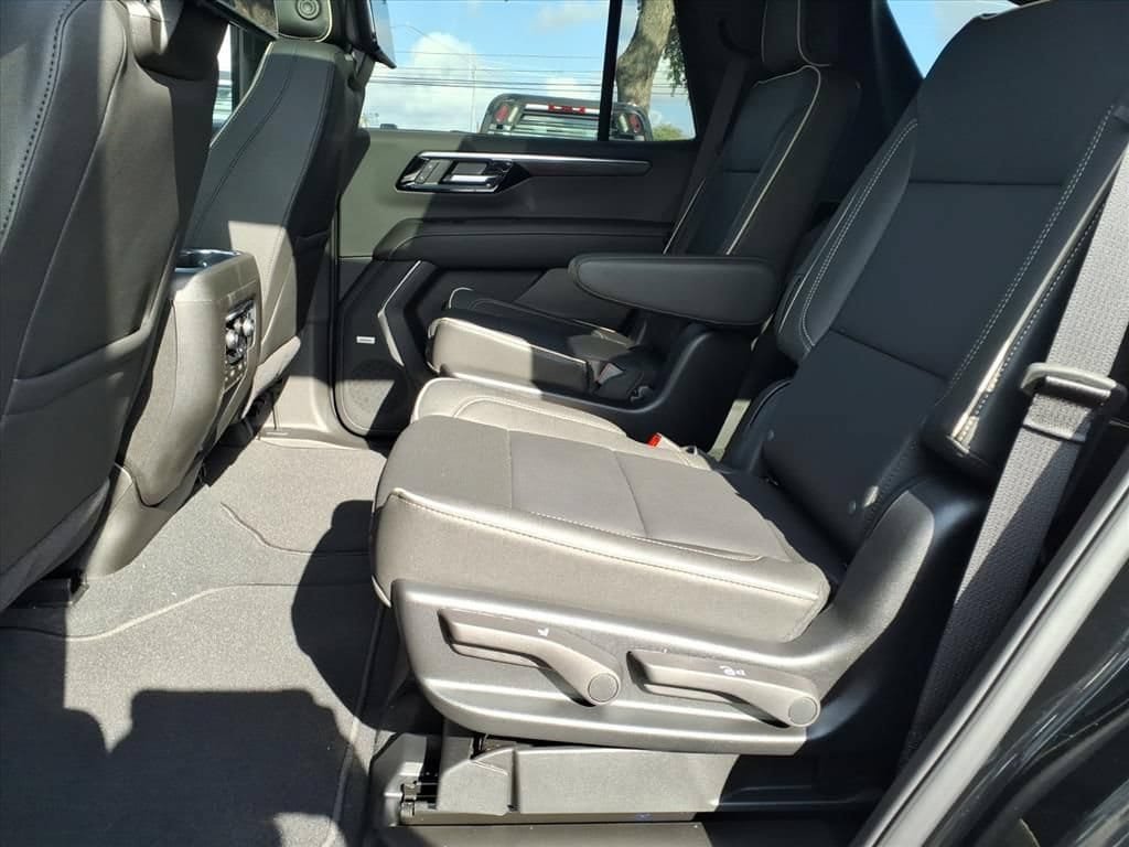New 2026 Chevrolet Tahoe Premier AWD/4WD image 18
