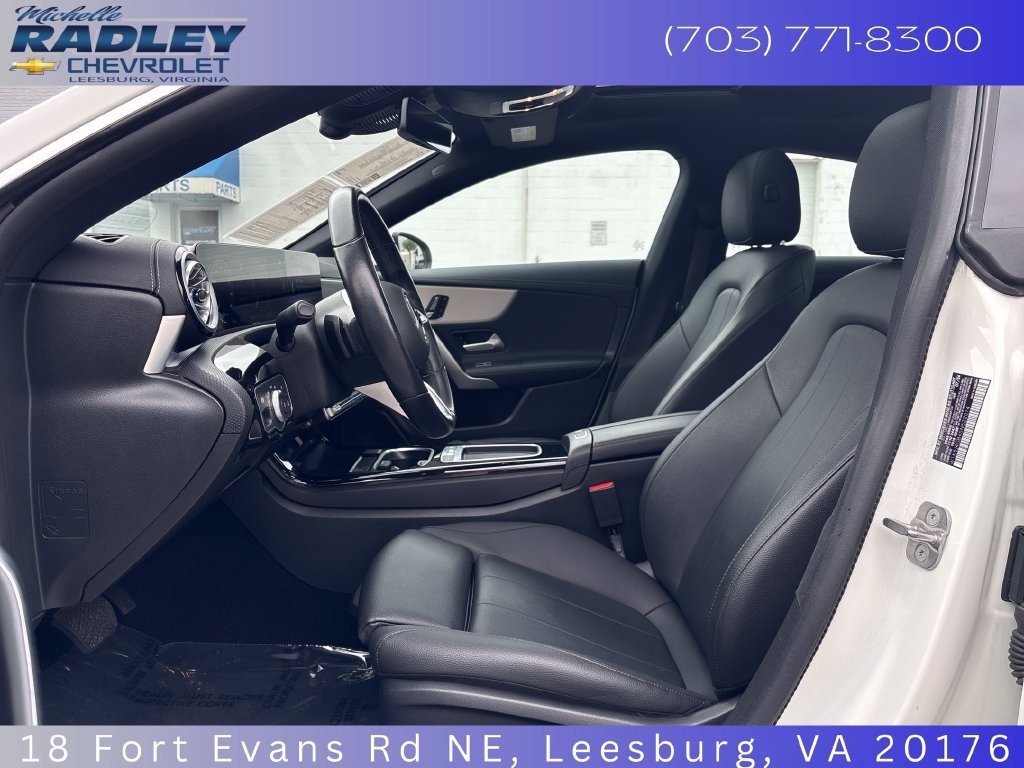 Used 2025 Mercedes-Benz CLA 250 image 22