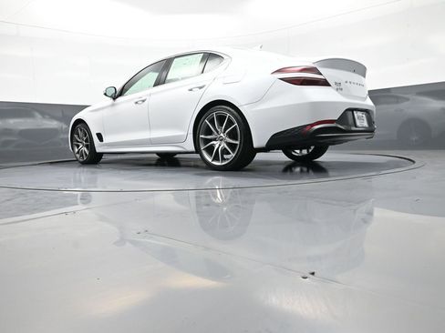 Used 2023 Genesis G70 2.0T AWD/4WD image 31