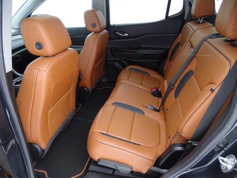 Used 2020 GMC Acadia AT4 w/ GMC Pro Grade Package image 34