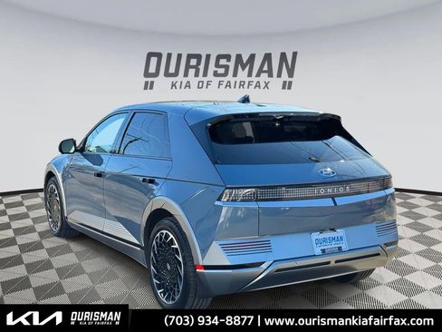 Used 2024 Hyundai Ioniq 5 Limited image 3