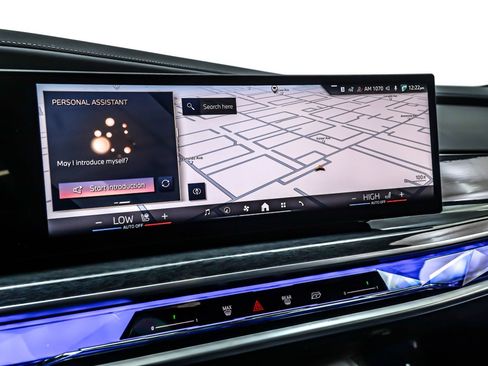 Used 2025 BMW 740i 740i Sedan w/ Premium Package image 20