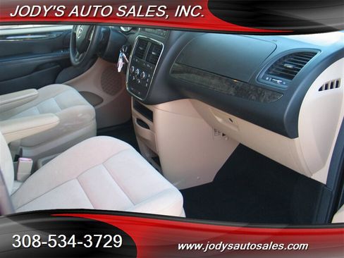 Used 2014 Dodge Grand Caravan SE w/ Quick Order Package 29E SE image 17