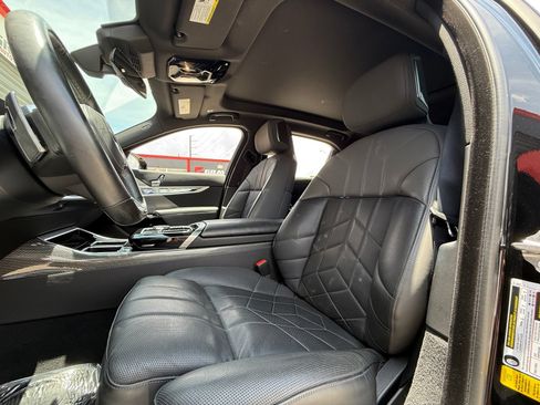 Used 2023 BMW 740i RWD image 16