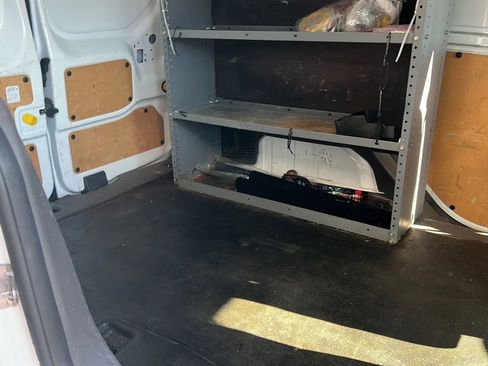 Used 2020 Ford Transit Connect XL image 19