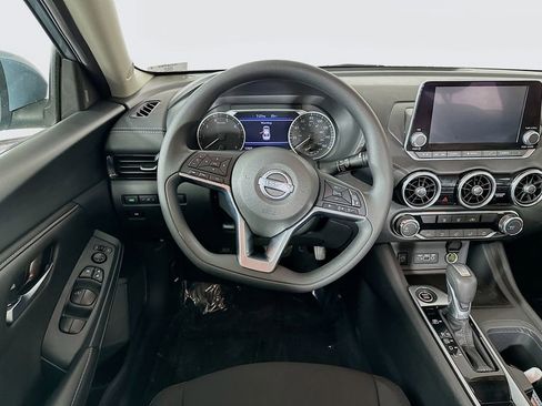Certified 2025 Nissan Sentra SV image 29