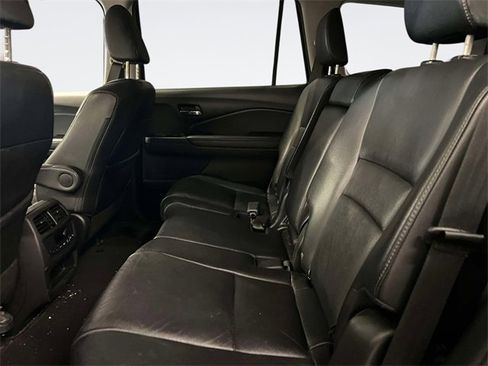 Used 2018 Honda Pilot EX-L image 11