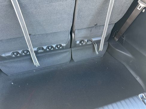 New 2026 Chrysler Pacifica Select image 17