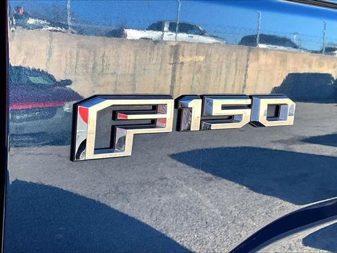 Used 2016 Ford F150 XLT w/ Equipment Group 302A Luxury image 9