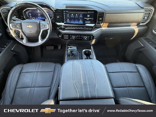 Used 2026 Chevrolet Silverado 1500 High Country AWD/4WD image 12