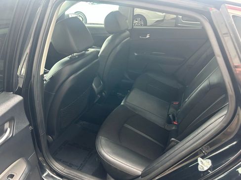 Used 2019 Kia Optima S w/ S Panoramic Sunroof Package image 18