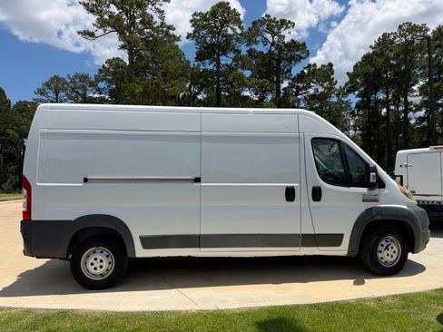 Used 2017 RAM ProMaster 2500 FWD image 6