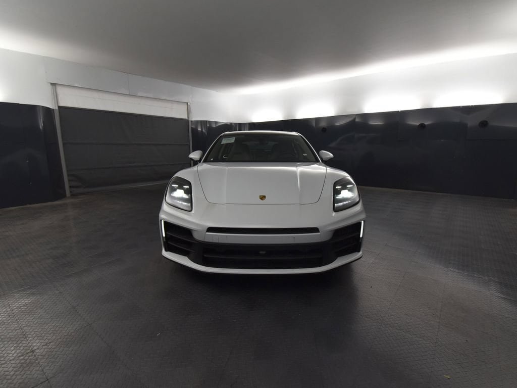 New 2025 Porsche Panamera 4 AWD/4WD image 10